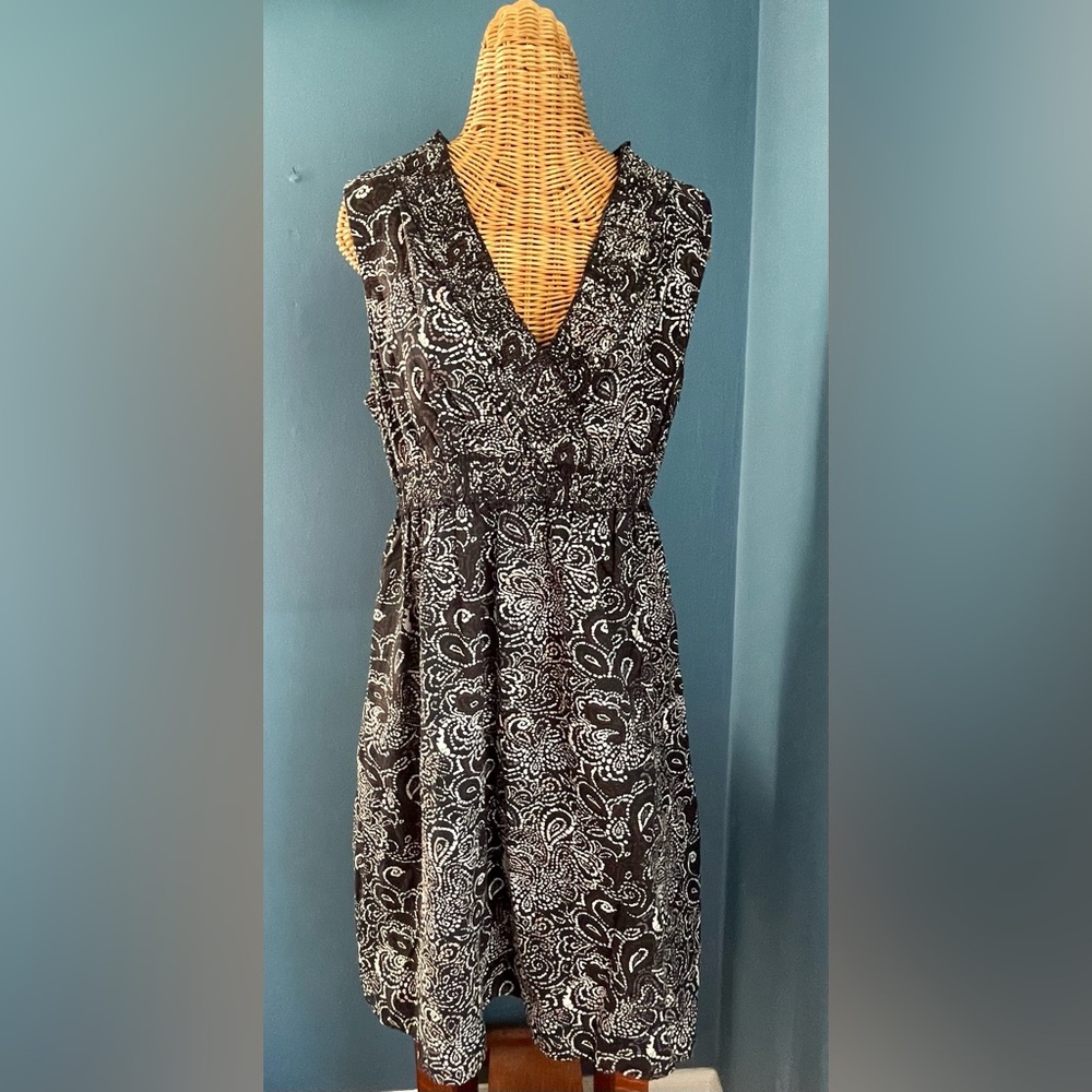 Sonoma Sundress. Size XL. Black, cream and brown pattern. 100% cotton. Lined.